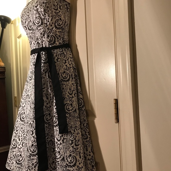 Strapless cotton black white print tulle petticoat - Picture 3 of 11